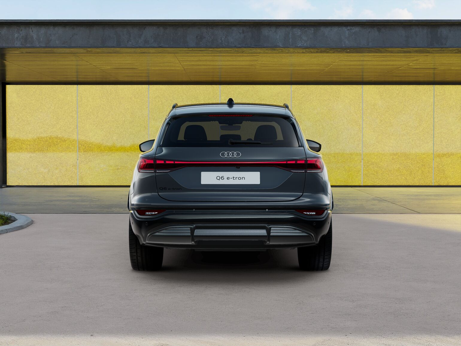 mense-audi-q6-s-line-03