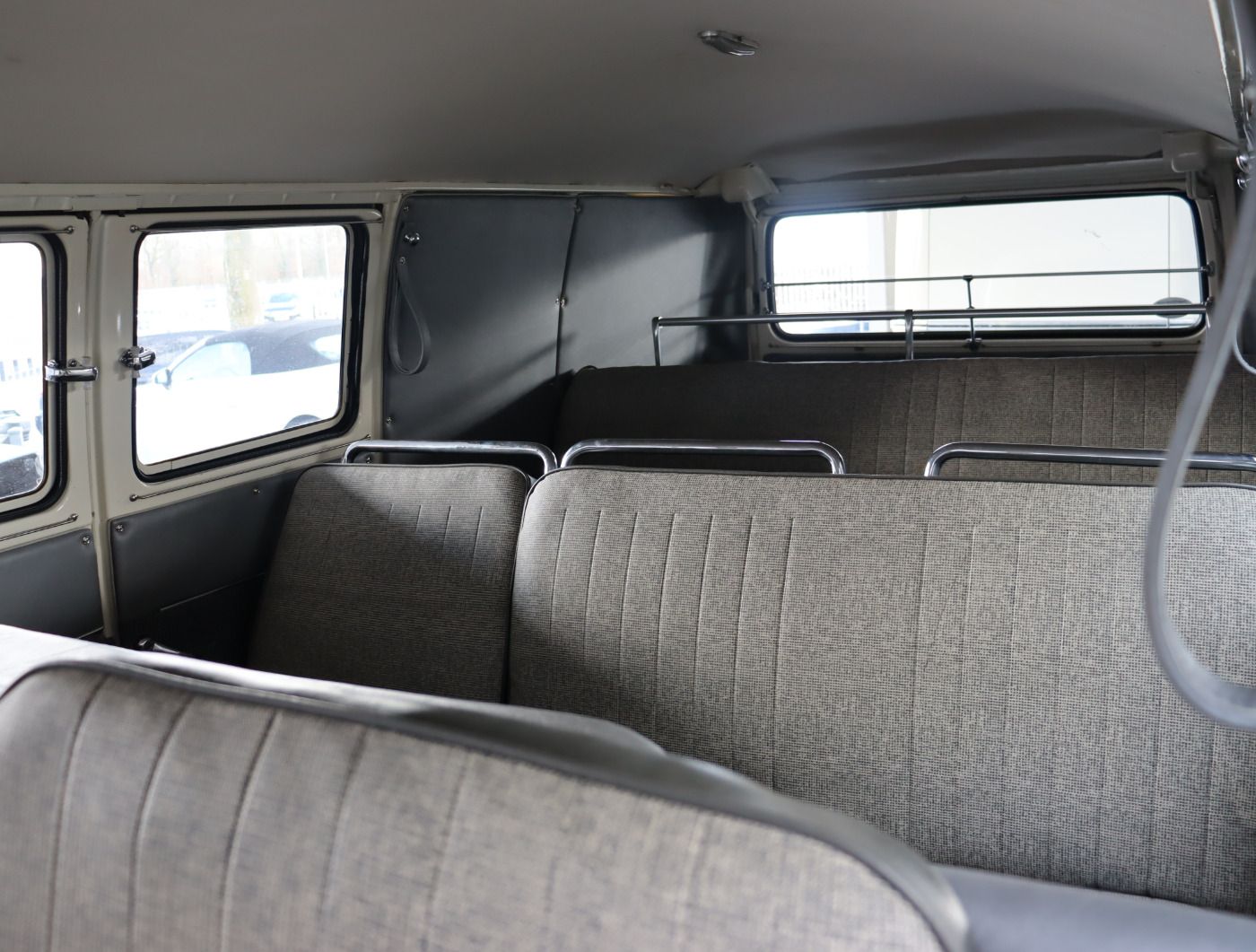 Fahrzeugabbildung Volkswagen T1 Transporter Kasten/Kombi inkl. Westfalia Anhä