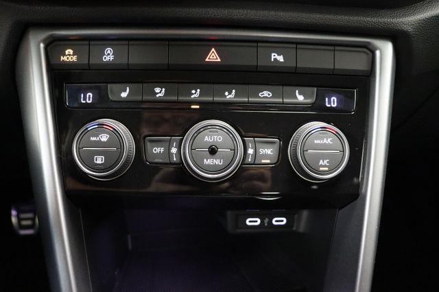 Fahrzeugabbildung Volkswagen T-Roc 2.0 TDI Comfortline ACTIVE Navi ACC DAB+