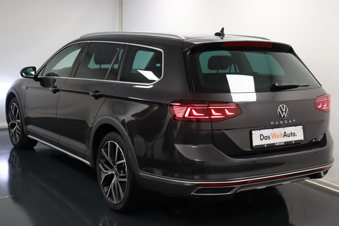 Fahrzeugabbildung Volkswagen Passat Alltrack 2.0 TSI 4Motion DSG