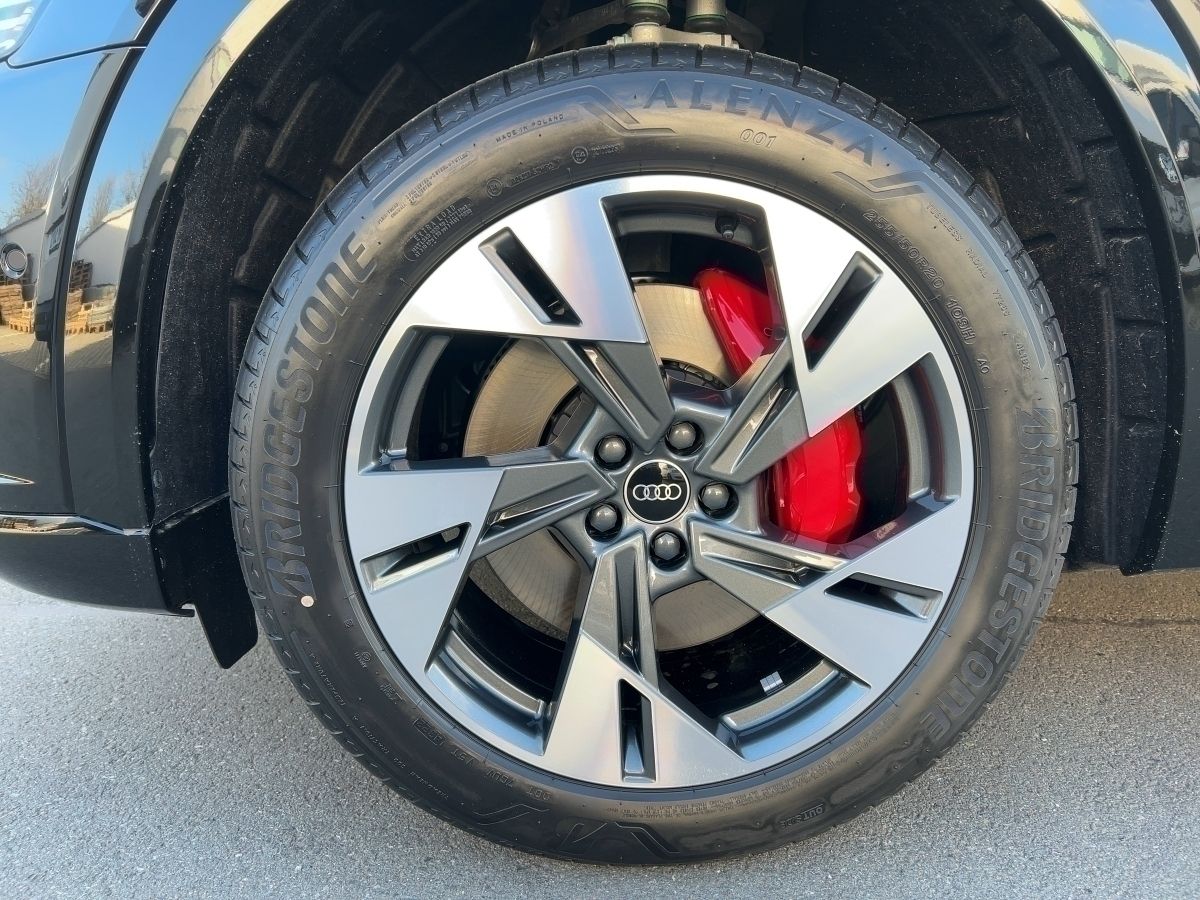 Fahrzeugabbildung Audi Q8 e-tron Sportb. S line 50 AKTION/UPE 102.350€
