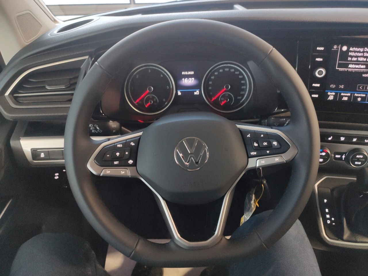 Fahrzeugabbildung Volkswagen T6.1 California Beach 2.0 TDI 110kW Navi LED LM