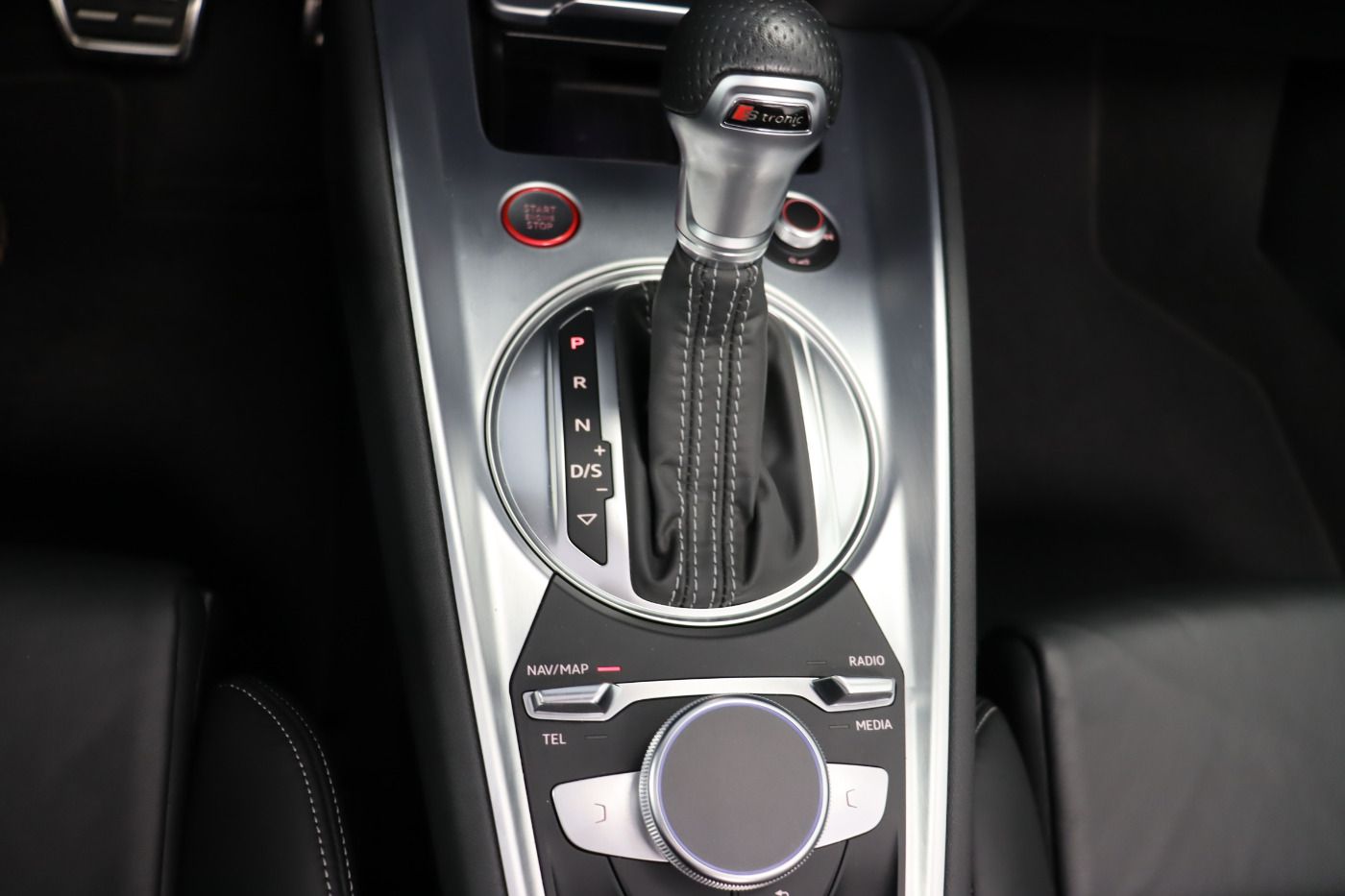 Fahrzeugabbildung Audi TTS Roadster quattro S tronic Matrix 5J.Gar. Opt