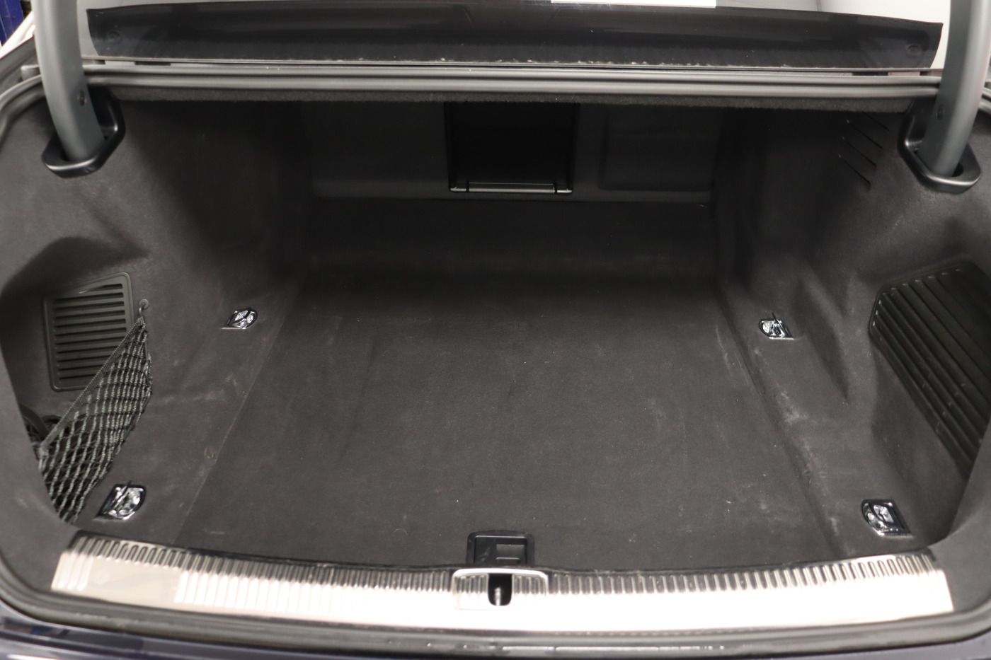 Fahrzeugabbildung Audi A8 50 TDI quattro tiptronic Luft Pano Matrix