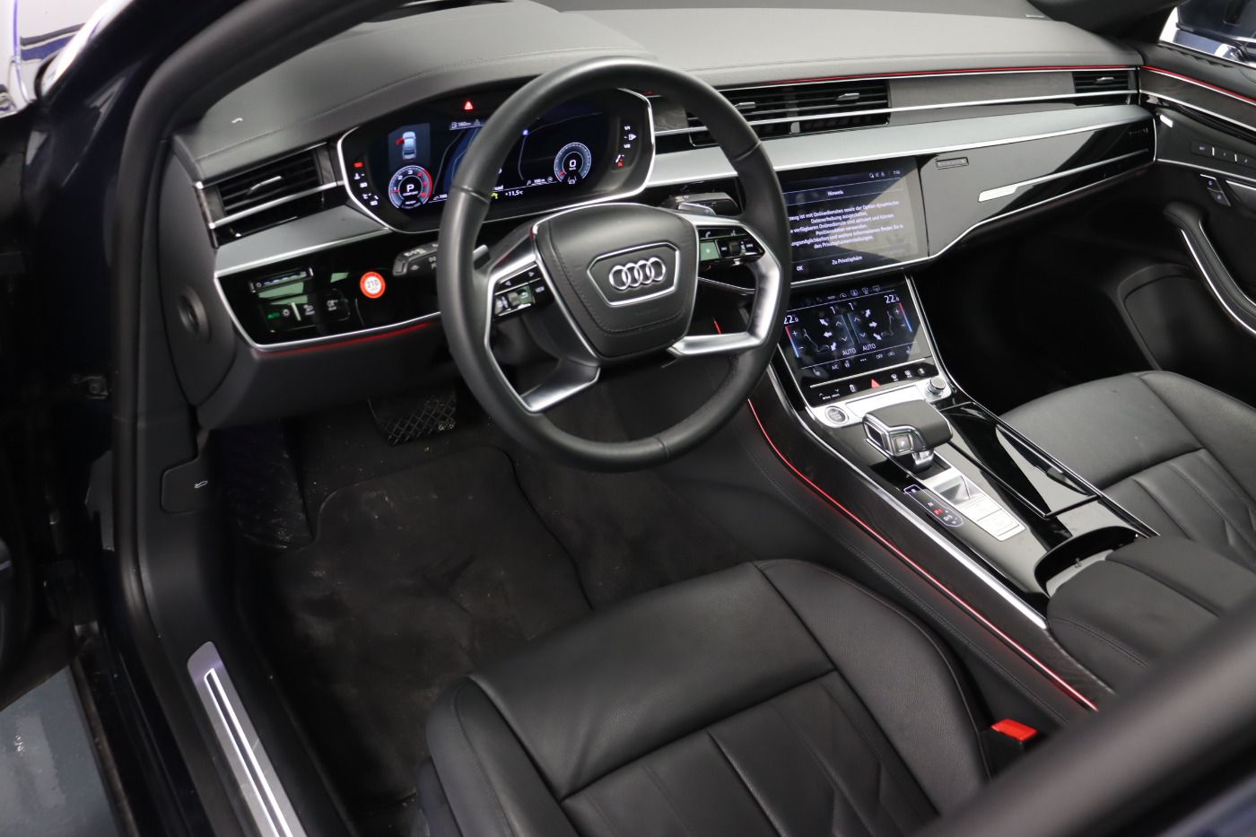 Fahrzeugabbildung Audi A8 50 TDI quattro tiptronic Luft Pano Matrix