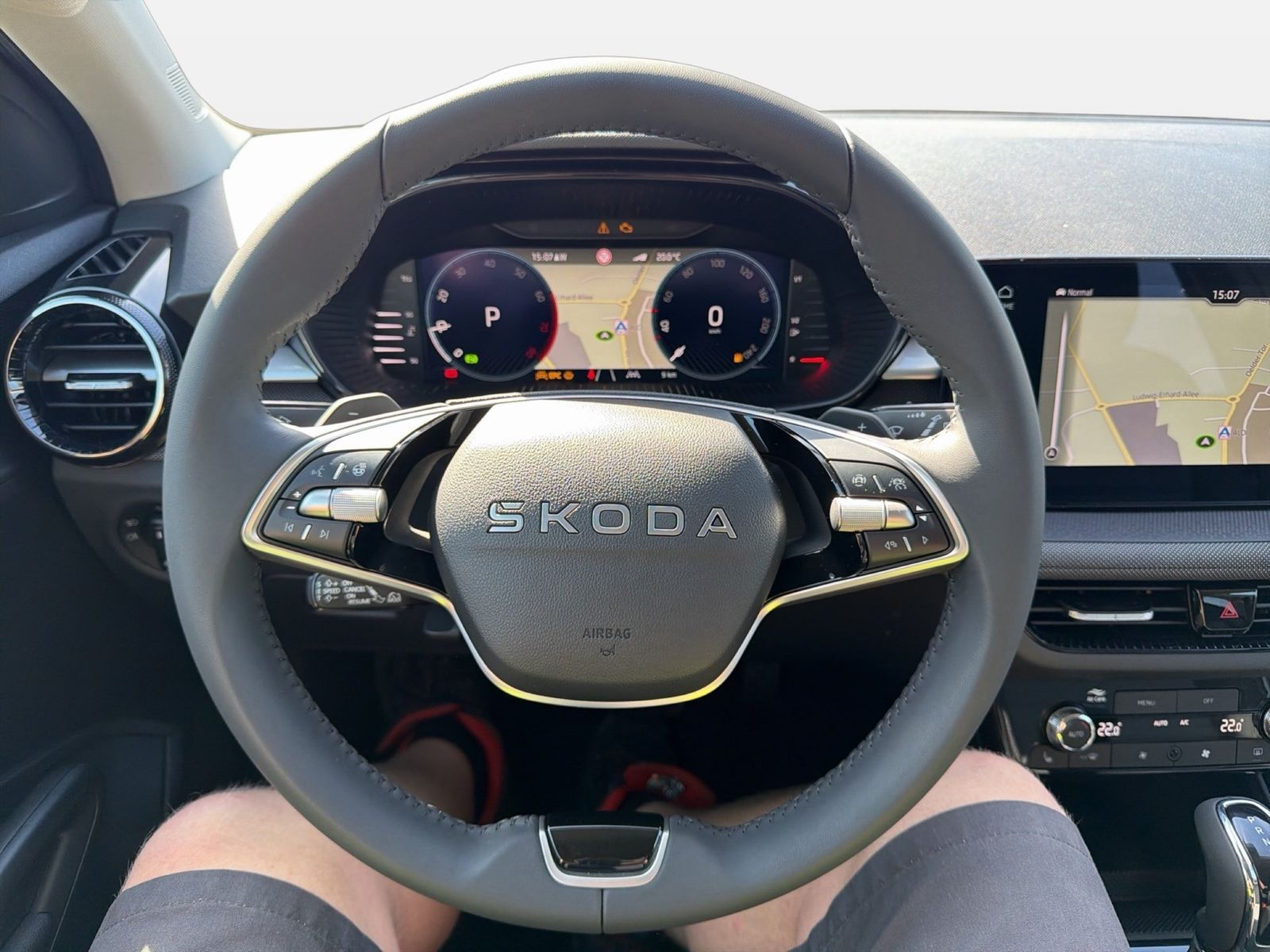 Fahrzeug autohaus mense Fahrzeugabbildung SKODA Fabia 1.0 TSI Balance ACC LED Navi VirtualCP - mit KI generiert/bearbeitet