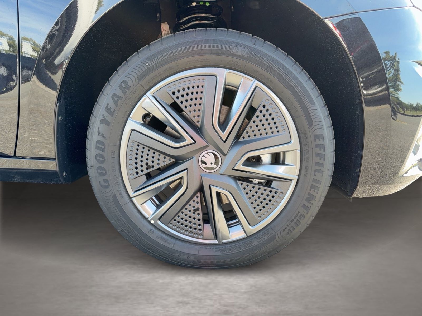 Fahrzeug autohaus mense Fahrzeugabbildung SKODA Fabia 1.5 TSI Balance LED Navi VirtualCP PDC - mit KI generiert/bearbeitet