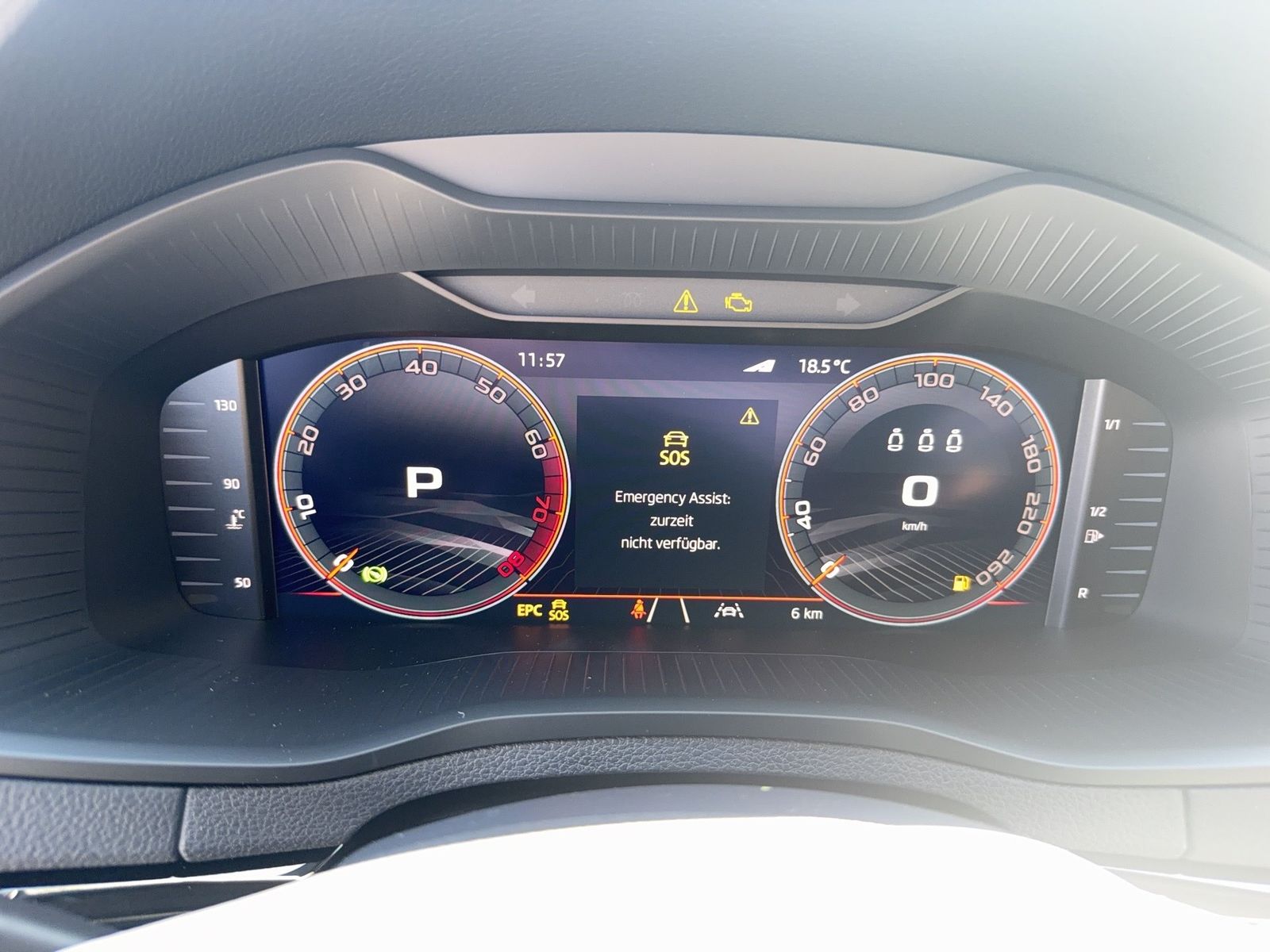 Fahrzeug autohaus mense Fahrzeugabbildung SKODA Karoq 1.5 TSI ACT Sportline Matrix AHK ACC LED - mit KI generiert/bearbeitet
