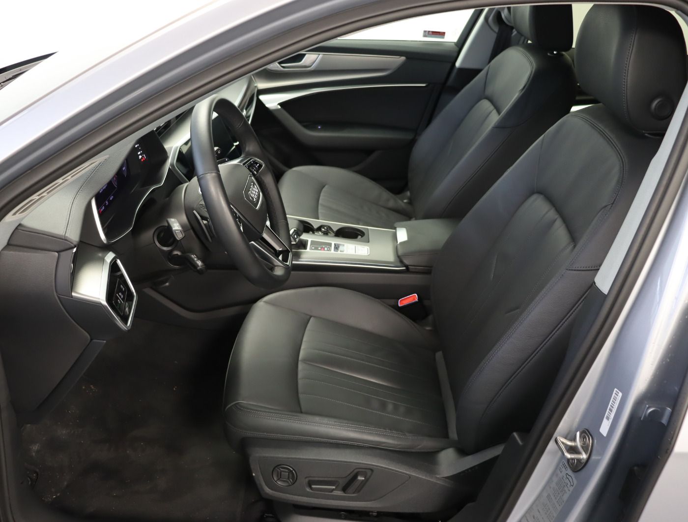 Fahrzeugabbildung Audi A6 Avant 40 TDI quattro S tronic design 5J.Gar.