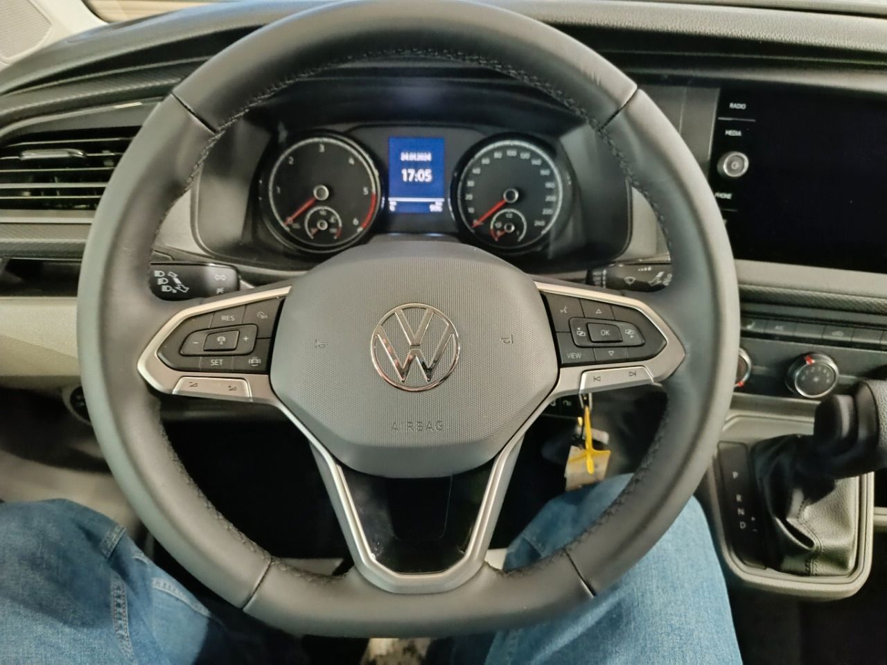 Fahrzeugabbildung Volkswagen Transporter T6.1 Kasten 2.0TDI 110 kW DSG ACC