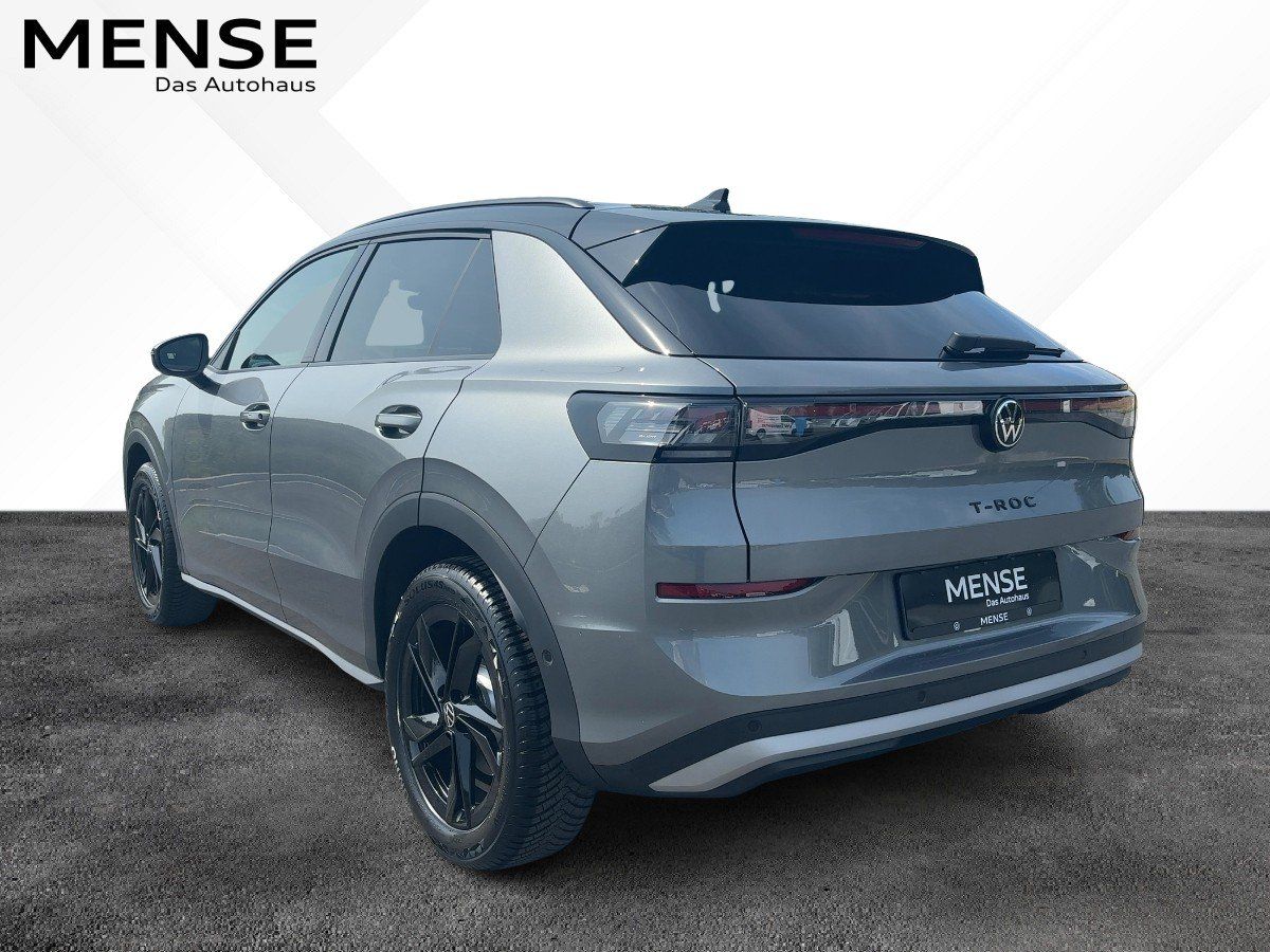 Fahrzeugabbildung Volkswagen T-Roc Style 1.5 l eTSI OPF DSG GJR, IQ.Light,AHK - mit KI generiert/bearbeitet