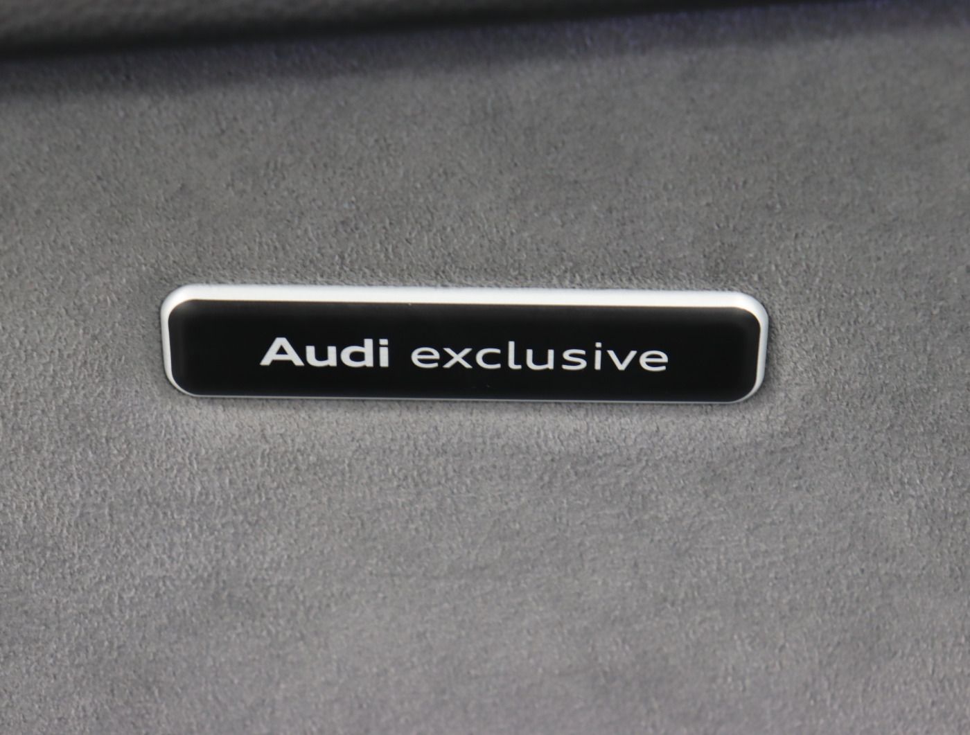 Fahrzeugabbildung Audi S5 Cabriolet quattro tiptronic UPE 96.669.96