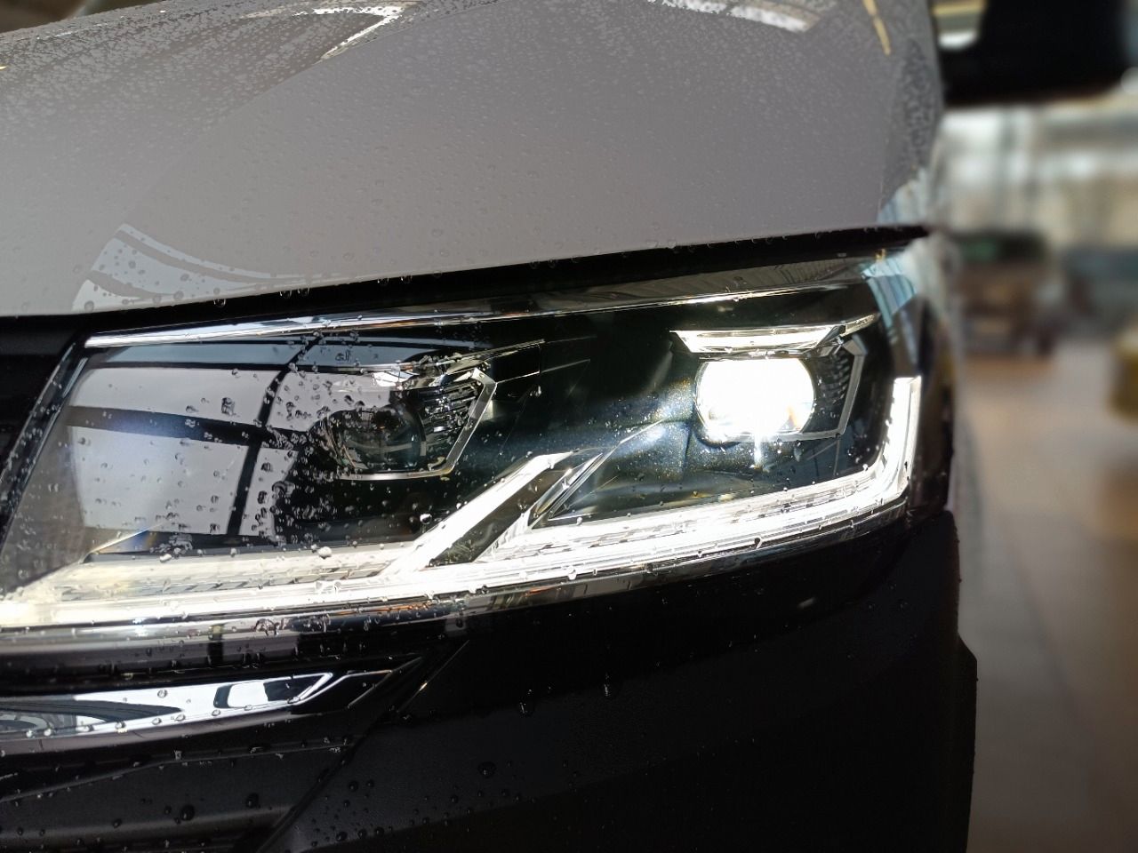 Fahrzeug autohaus mense Fahrzeugabbildung Volkswagen Transporter T6.1 Kasten 2.0 TDI 81 kW |AHK|SHZG