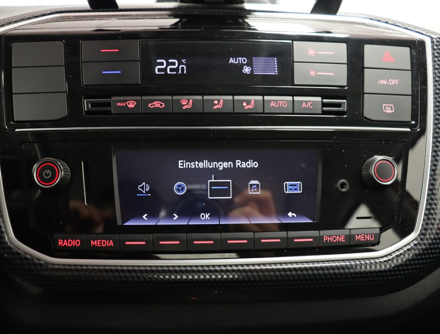 Fahrzeugabbildung Volkswagen up! e-up! Kamera KlimaA PDC