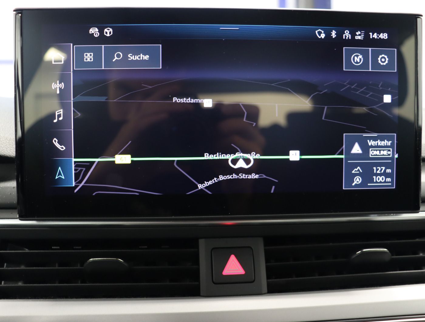 Fahrzeugabbildung Audi A4 Avant 45 TFSI quattro S tronic Navi DynLicht