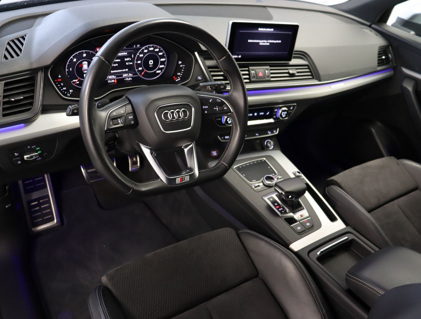 Fahrzeugabbildung Audi SQ5 TDI quattro tiptronic Matrix Standhzg