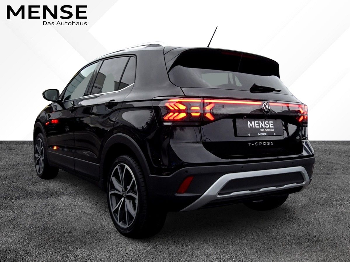 Fahrzeugabbildung Volkswagen T-Cross 1.0 TSI DSG Style AHK Navi BlackStyle