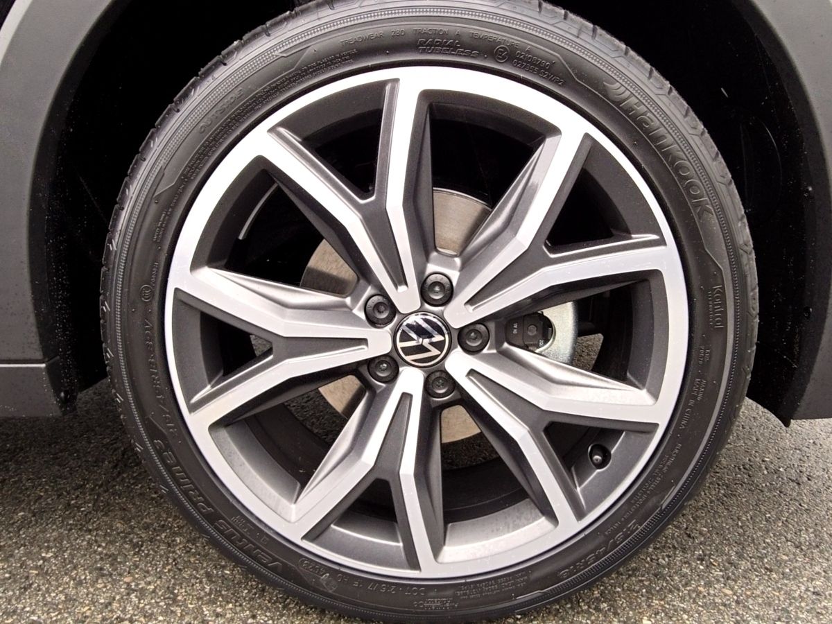 Fahrzeugabbildung Volkswagen T-Cross 1.0 TSI DSG Style AHK Navi BlackStyle