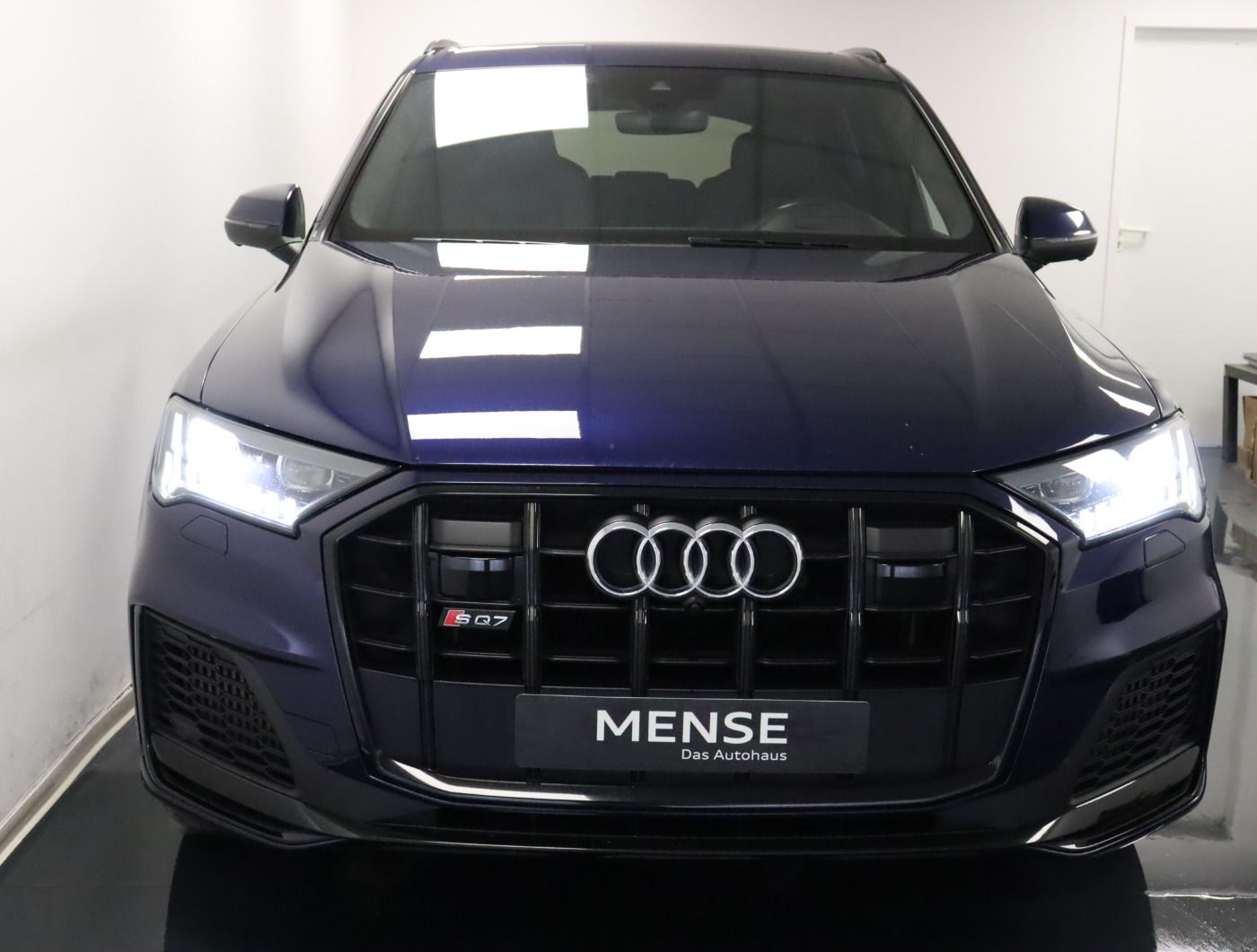 Fahrzeugabbildung Audi SQ7 TDI quattro tiptronic AHK Luft Pano Matrix
