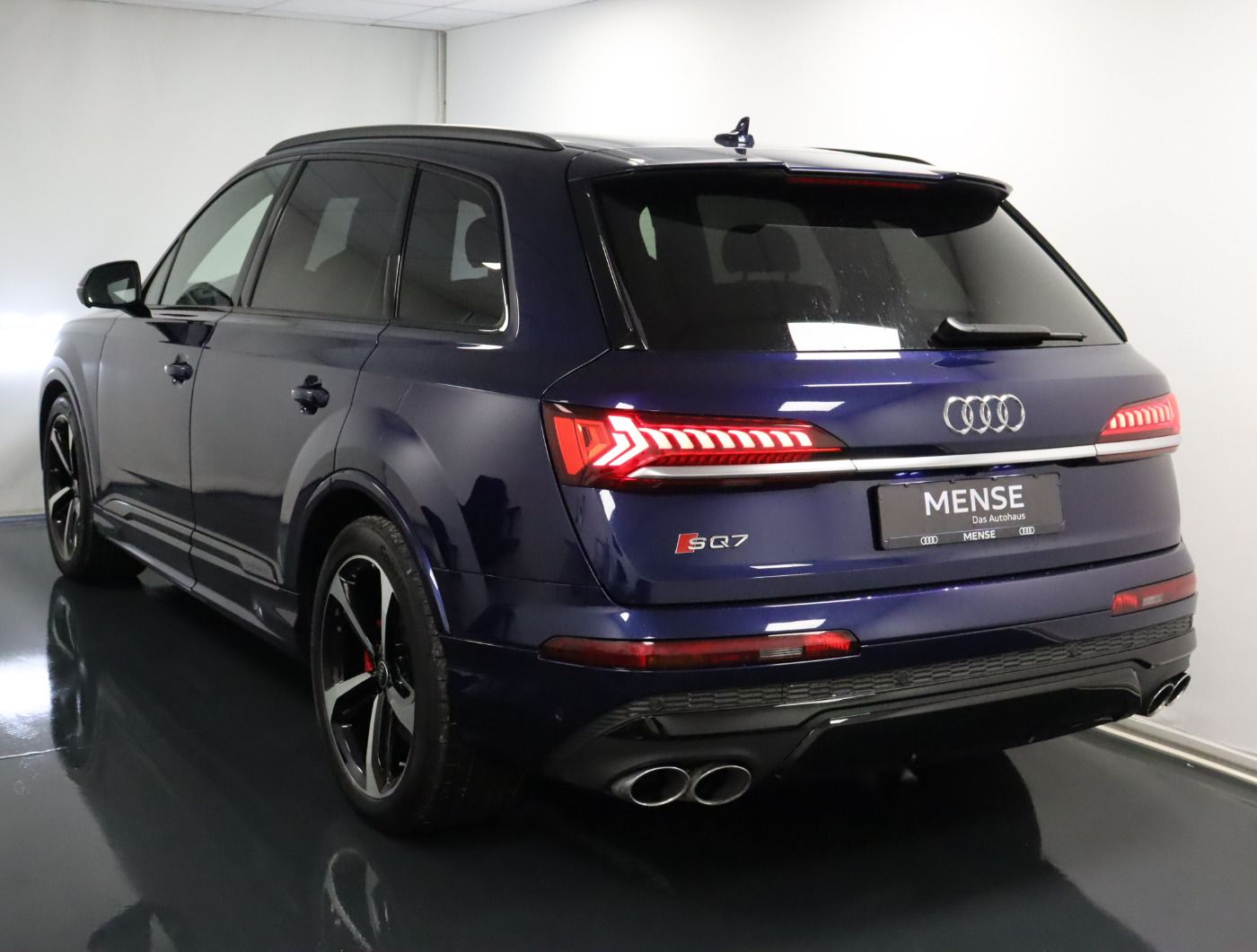 Fahrzeugabbildung Audi SQ7 TDI quattro tiptronic AHK Luft Pano Matrix