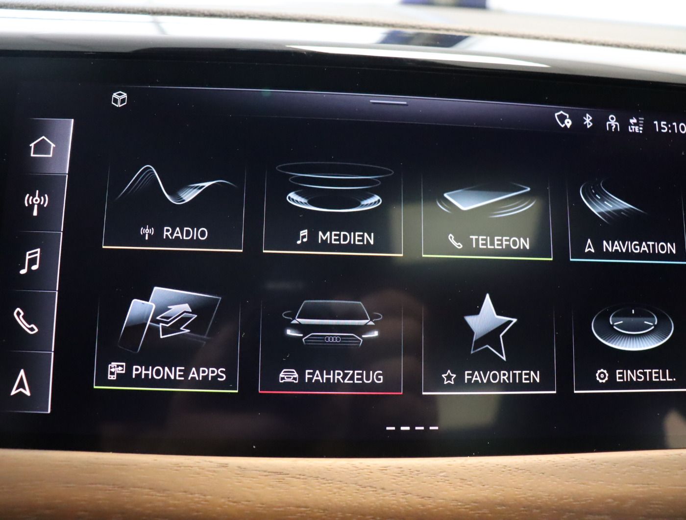 Fahrzeugabbildung Audi e-tron GT quattro Luft Pano Matrix
