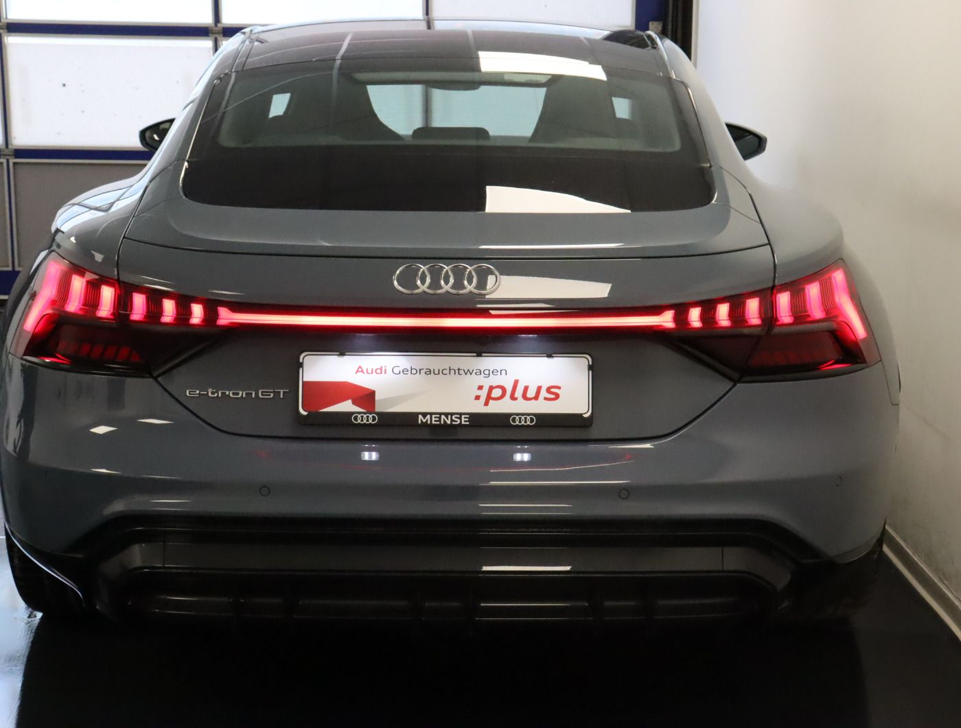 Fahrzeugabbildung Audi e-tron GT quattro Luft Pano Matrix