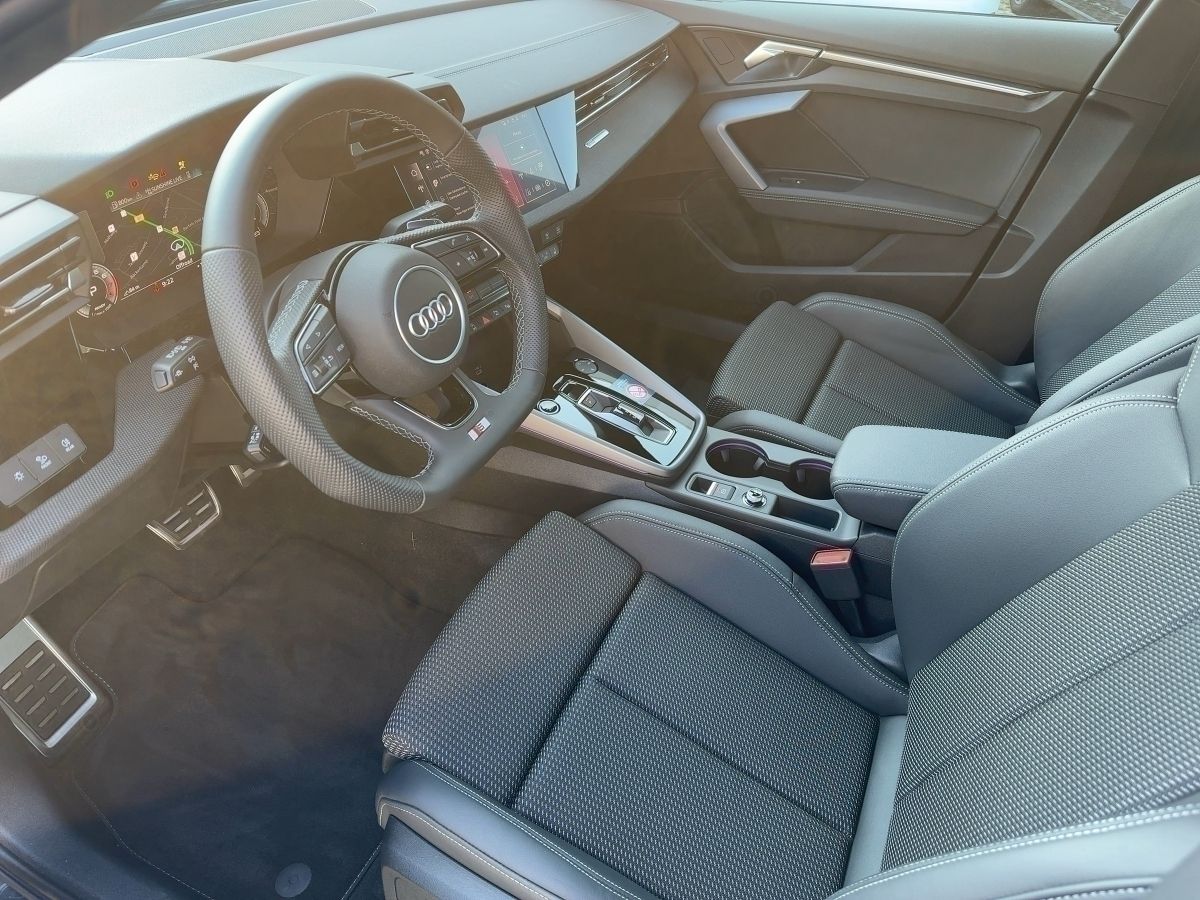 Fahrzeugabbildung Audi A3 allstreet 35 TFSI S tronic AHK KeyLess Navi