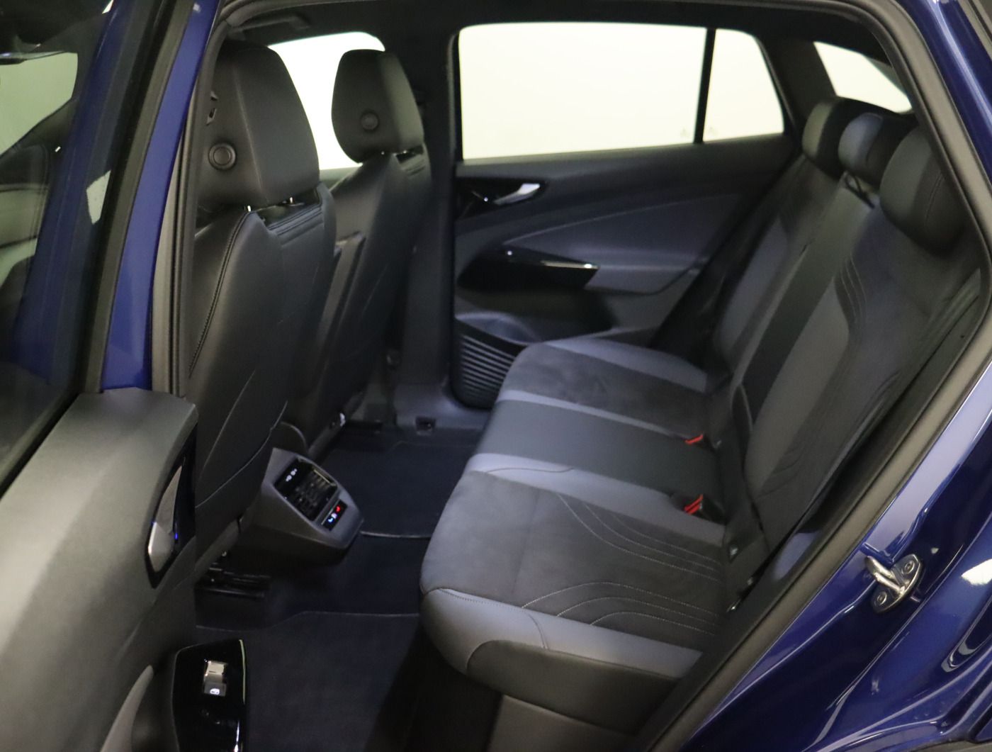Fahrzeugabbildung Volkswagen ID.4 Pro Performance |AHK|Matrix|ACC|CarPlay|LM