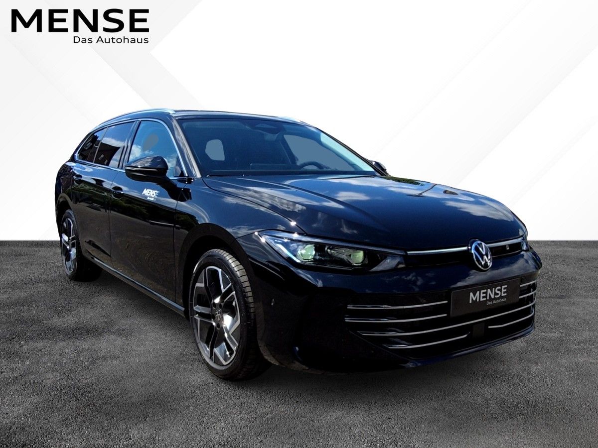 Fahrzeugabbildung Volkswagen Passat TDI Elegance AHK Navi HUD 360° DCC Pro