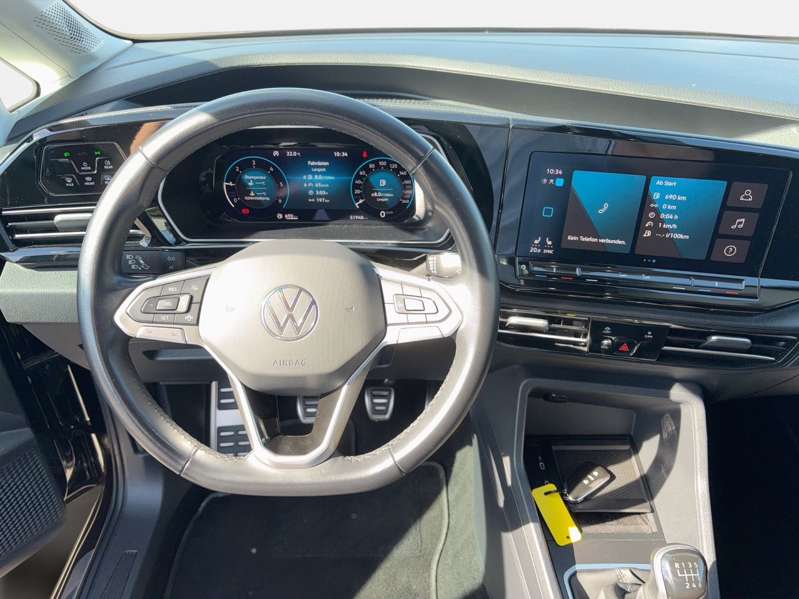 Fahrzeug autohaus mense Fahrzeugabbildung Volkswagen Caddy Life Dark Label 75kW CarPlay AHK Pano LED - mit KI generiert/bearbeitet
