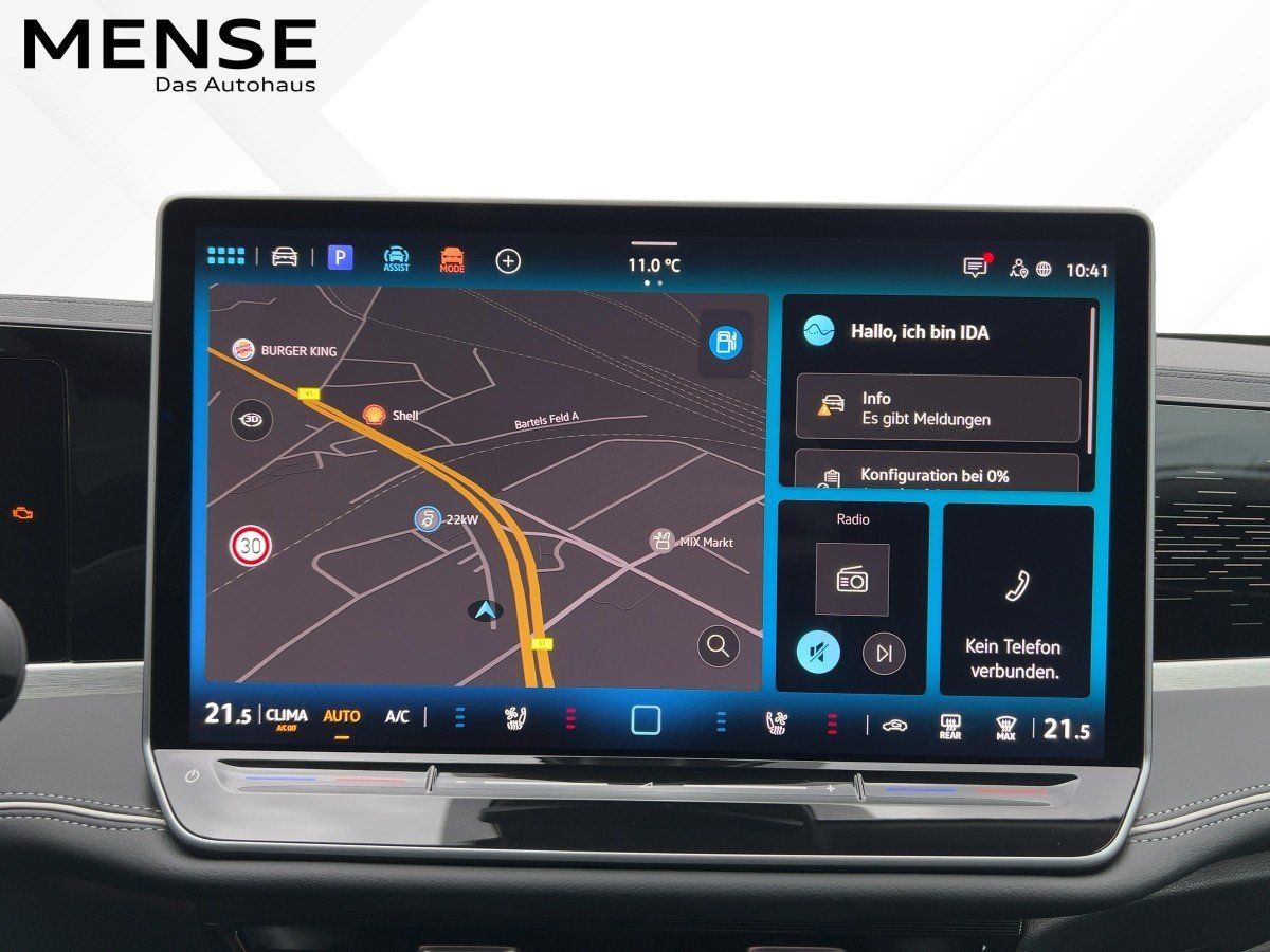 Fahrzeugabbildung Volkswagen Passat Elegance 2.0 l TDI DSG AHK Nav HUD 360 AS - mit KI generiert/bearbeitet