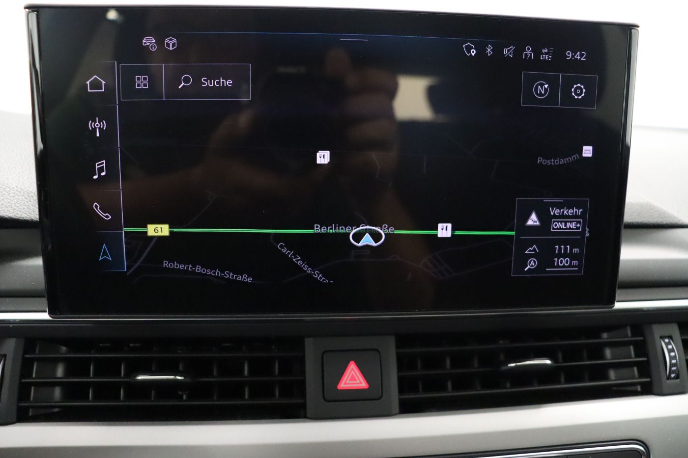 Fahrzeugabbildung Audi A4 Avant 30 TDI S tronic 5J.Gar. Navi DynLicht