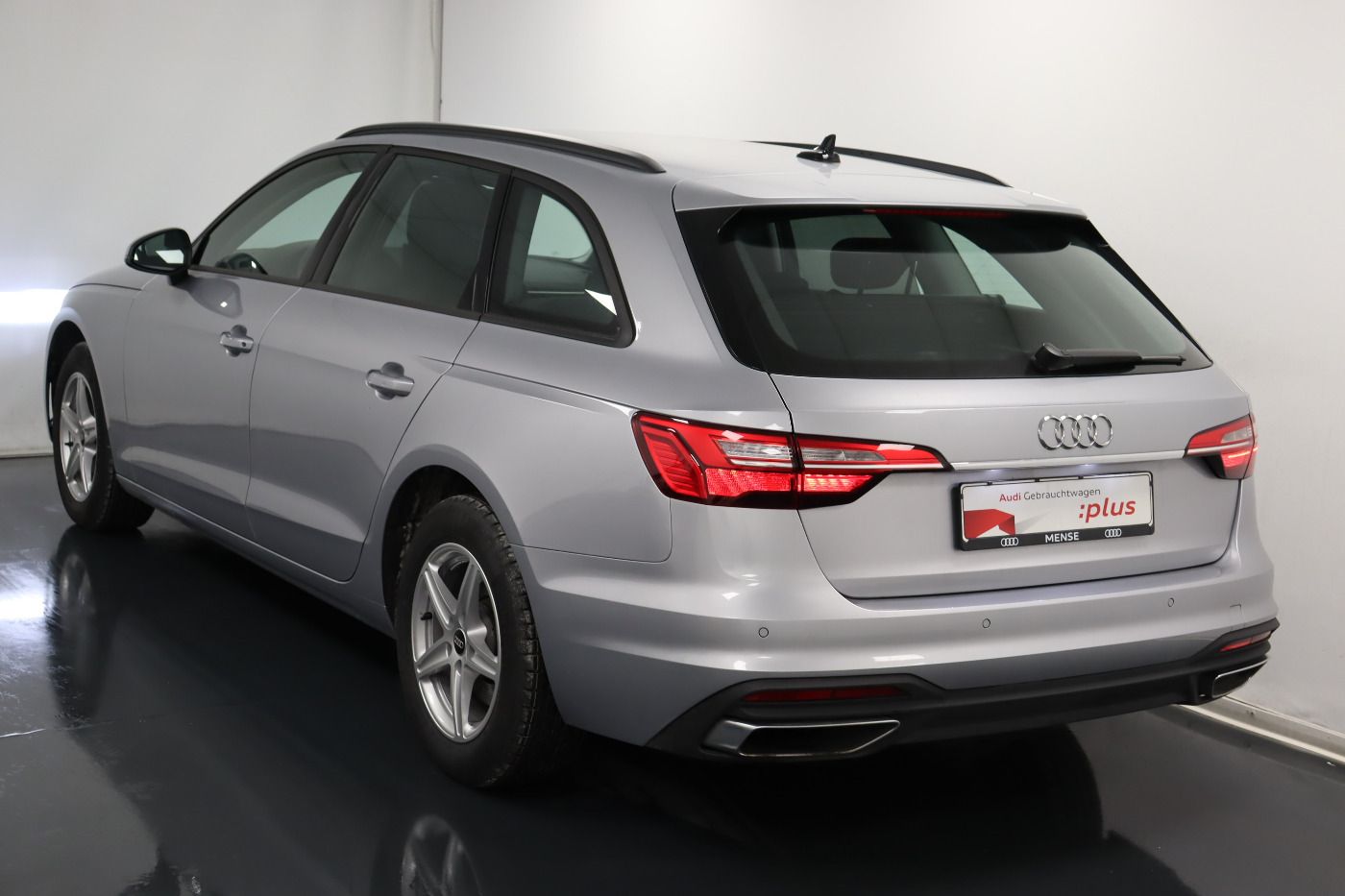 Fahrzeugabbildung Audi A4 Avant 30 TDI S tronic 5J.Gar. Navi DynLicht