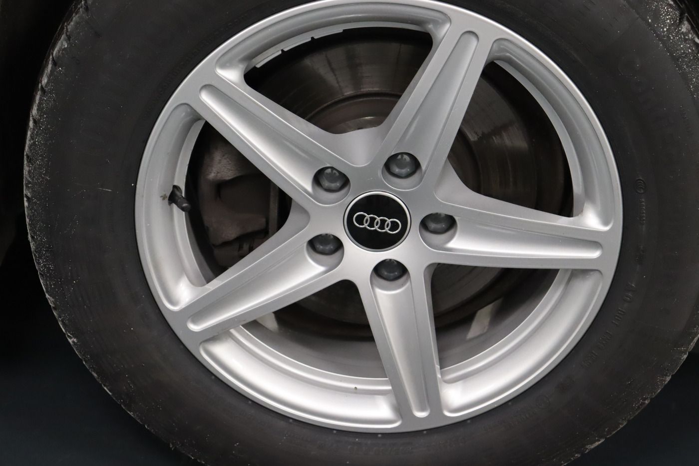 Fahrzeugabbildung Audi A4 Avant 30 TDI S tronic 5J.Gar. Navi DynLicht