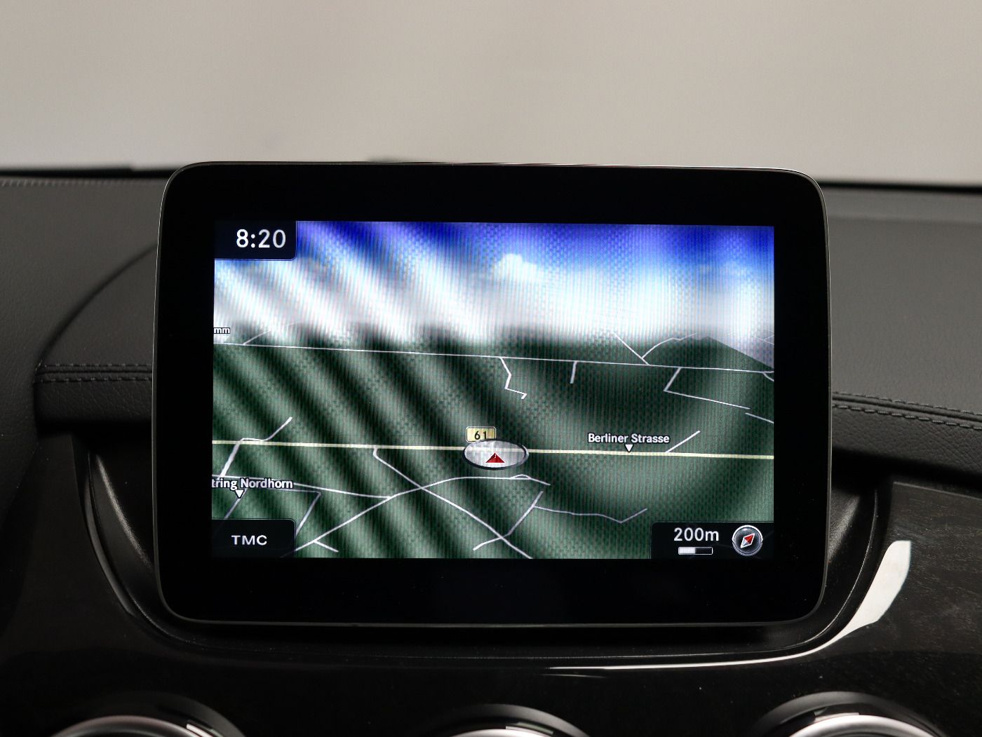 Fahrzeug autohaus mense Fahrzeugabbildung Mercedes-Benz B 250 Style Automatik LED|Navi|Facelift|Fernlich - mit KI generiert/bearbeitet