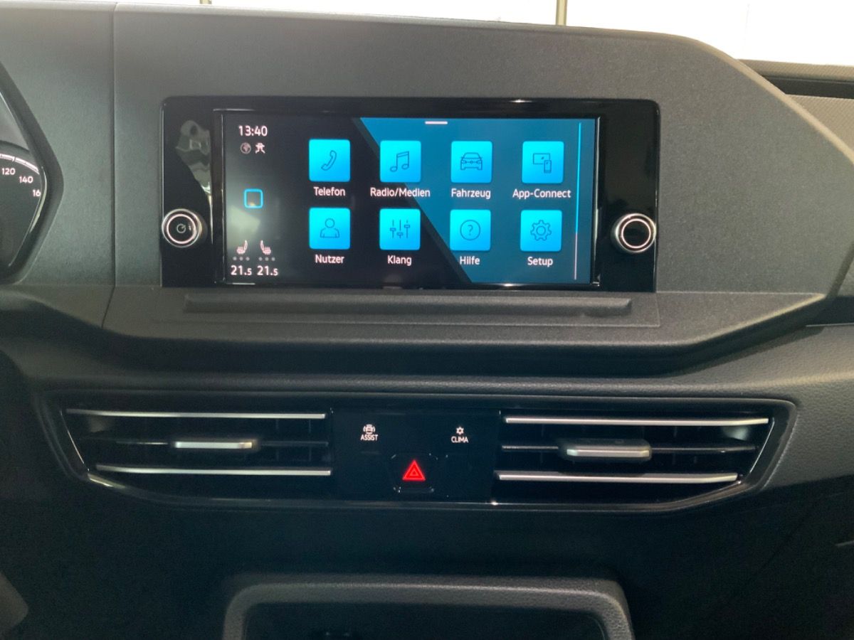 Fahrzeugabbildung Volkswagen Caddy Life 5-Sitzer 2.0 TDI 90 kW Klima PDC