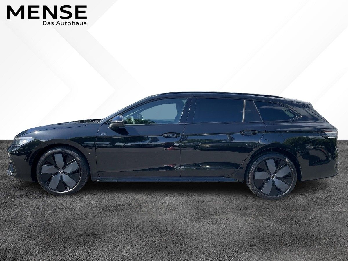 Fahrzeug autohaus mense Fahrzeugabbildung Volkswagen Passat R-Line 2.0 l TDI 4MOTION DSG AHK Nav Pano - mit KI generiert/bearbeitet