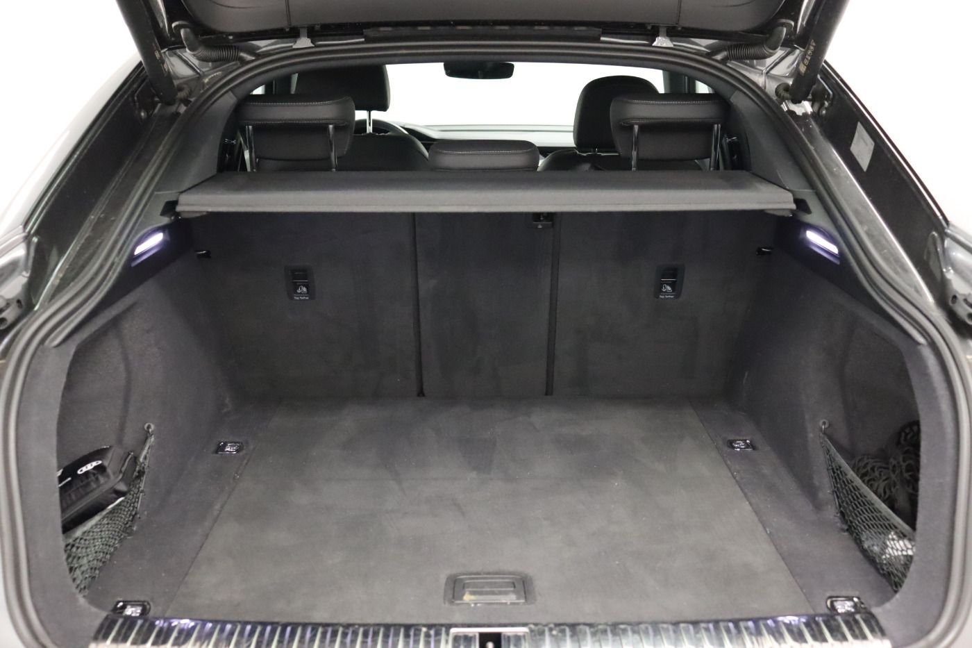 Fahrzeugabbildung Audi Q8 e-tron Sportback 55 quattro S line |AHK|Luft