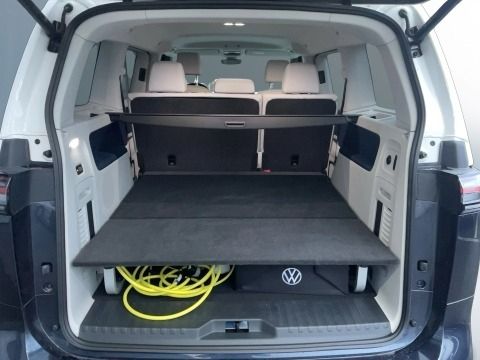 Fahrzeugabbildung Volkswagen ID.Buzz Pro Motor: 77 kWh Getriebe: 1-Gang-Autom