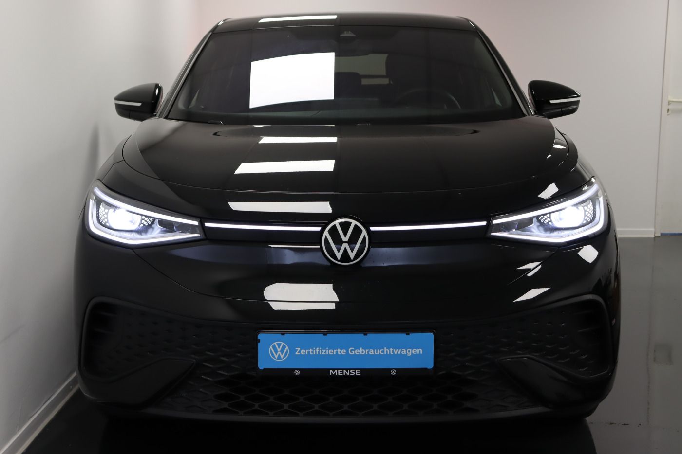 Fahrzeugabbildung Volkswagen ID.5 Pro Performance |AHK|CarPlay|MATRIX|LM|SHZG