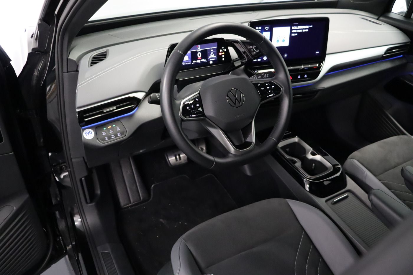 Fahrzeugabbildung Volkswagen ID.5 Pro Performance |AHK|CarPlay|MATRIX|LM|SHZG