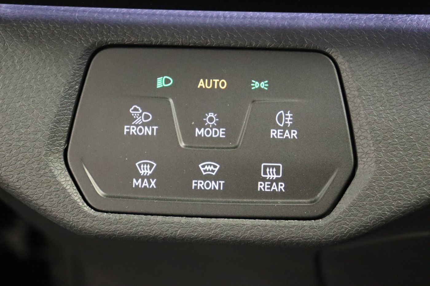 Fahrzeugabbildung Volkswagen ID.4 Pro Performance |ACC|LM|Sport|3xKlima|Sound