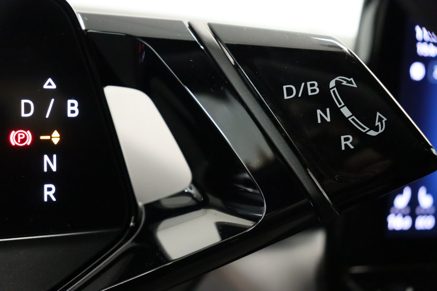 Fahrzeugabbildung Volkswagen ID.4 Pro Performance |AHK|ACC|CarPlay|LM|el.Heck