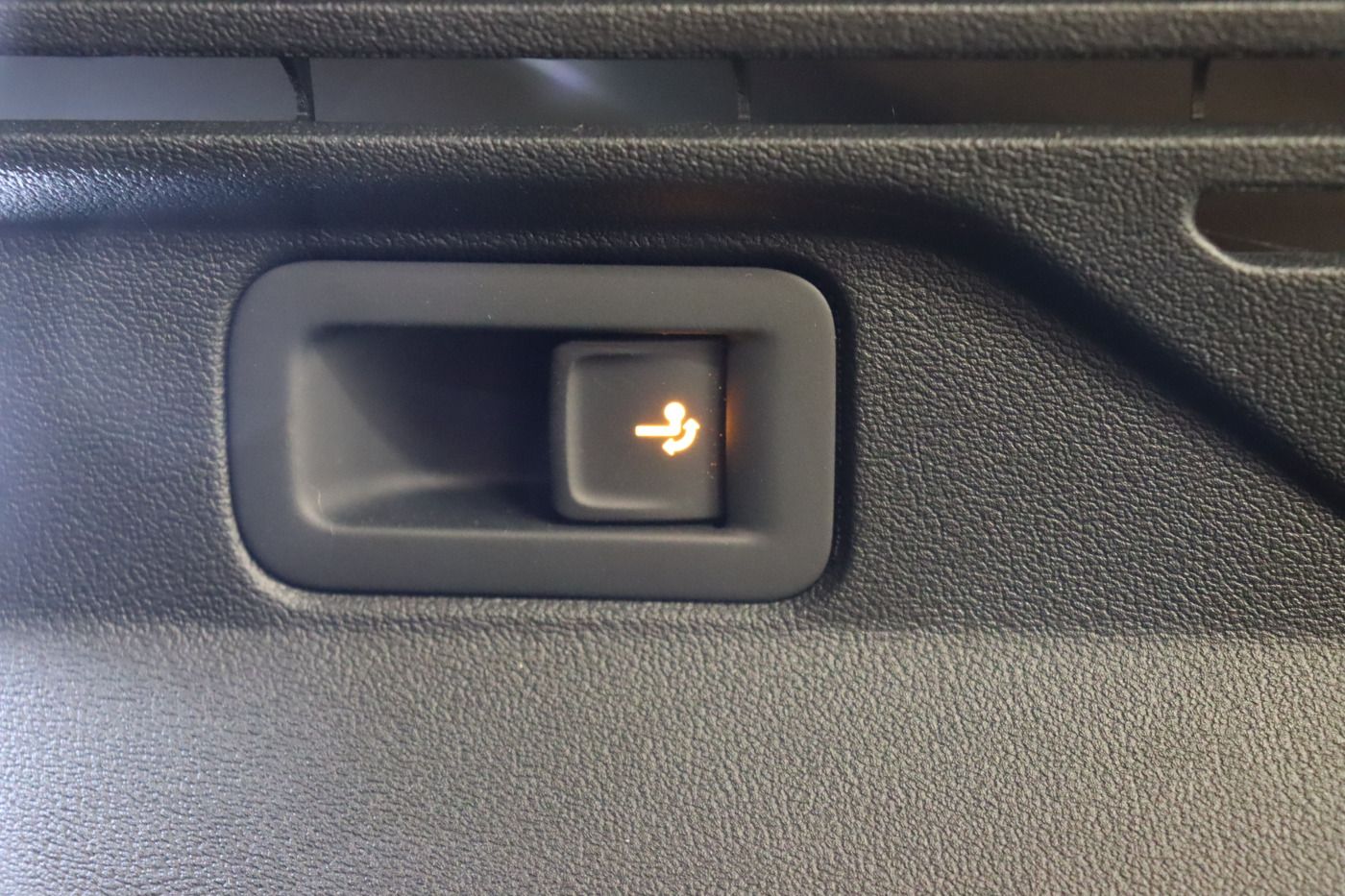 Fahrzeugabbildung Volkswagen ID.4 Pro Performance |AHK|ACC|CarPlay|LM|el.Heck