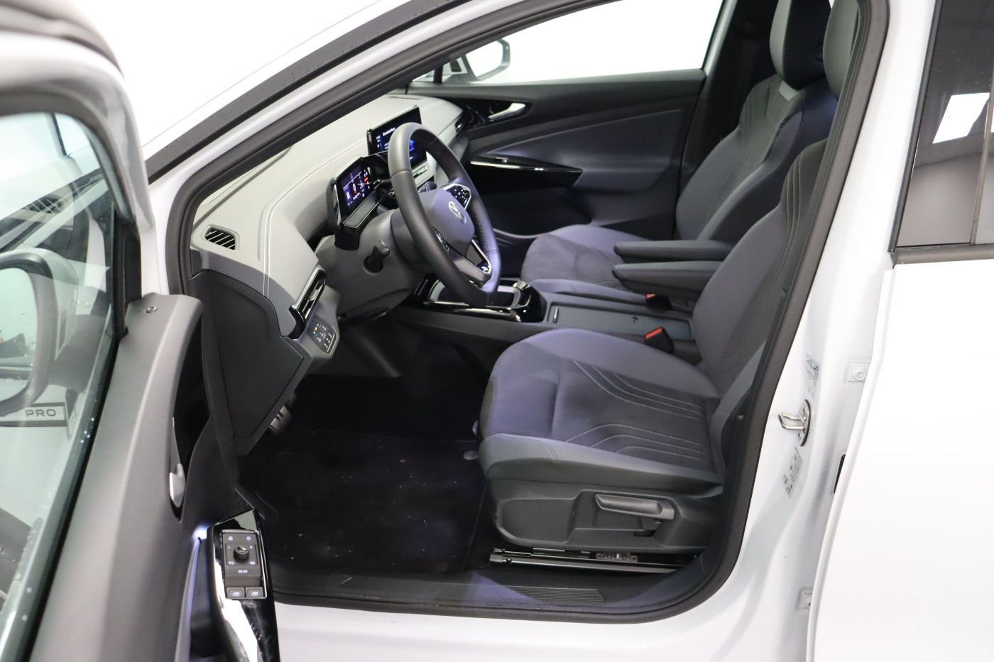 Fahrzeugabbildung Volkswagen ID.4 Pro Performance |AHK|ACC|CarPlay|LM|el.Heck