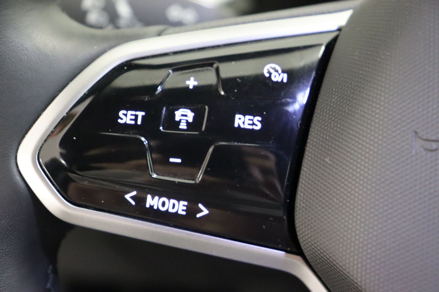 Fahrzeugabbildung Volkswagen ID.4 Pro Performance |AHK|CarPlay|MATRIX|LM|SHZG