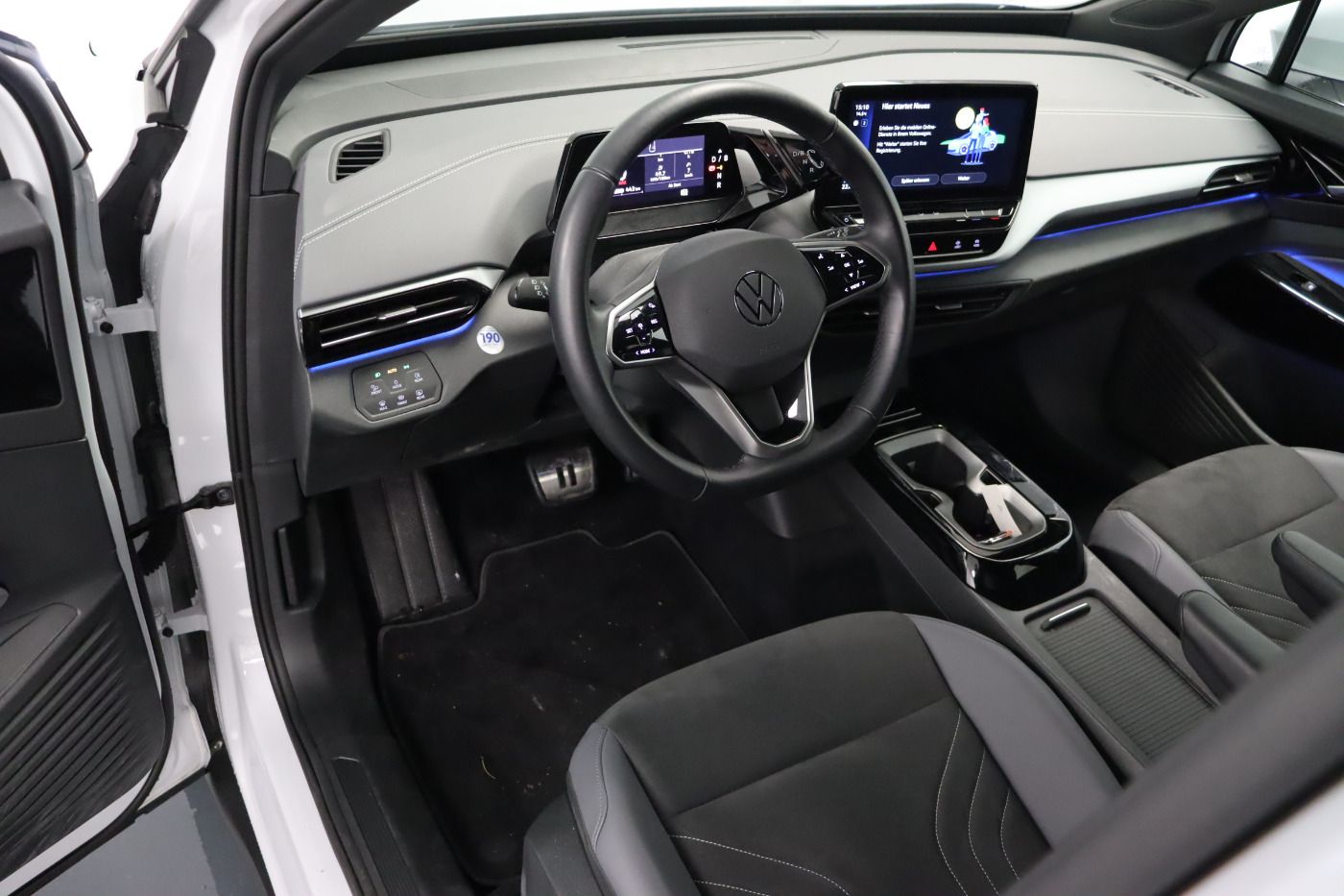 Fahrzeugabbildung Volkswagen ID.4 Pro Performance |AHK|CarPlay|MATRIX|LM|SHZG
