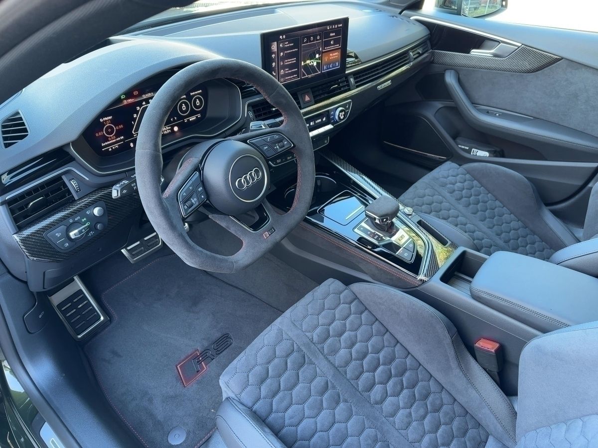 Fahrzeugabbildung Audi RS 5 Sportback Designo Olive |Matrix|Pano|HUD