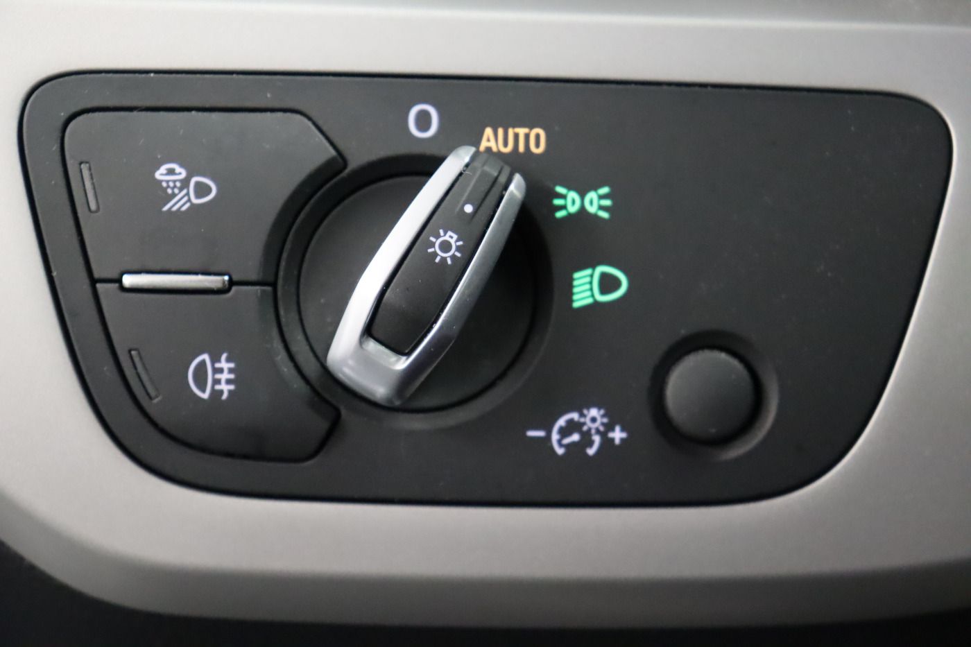 Fahrzeugabbildung Audi A4 allroad 45 TFSI quattro S tronic |Pano|FLA|LM