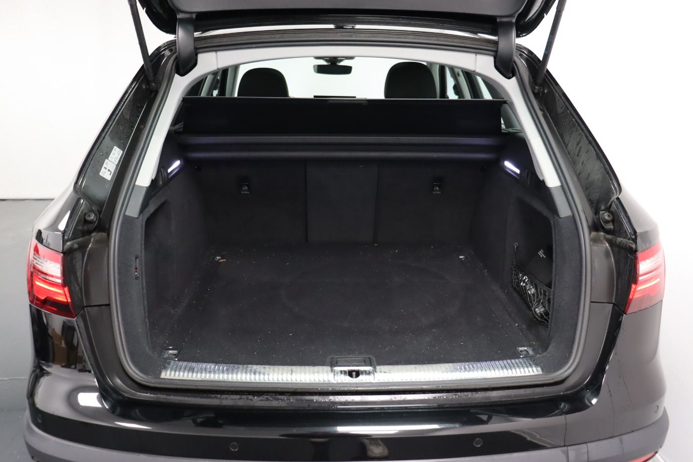 Fahrzeugabbildung Audi A4 allroad 45 TFSI quattro S tronic |Pano|FLA|LM